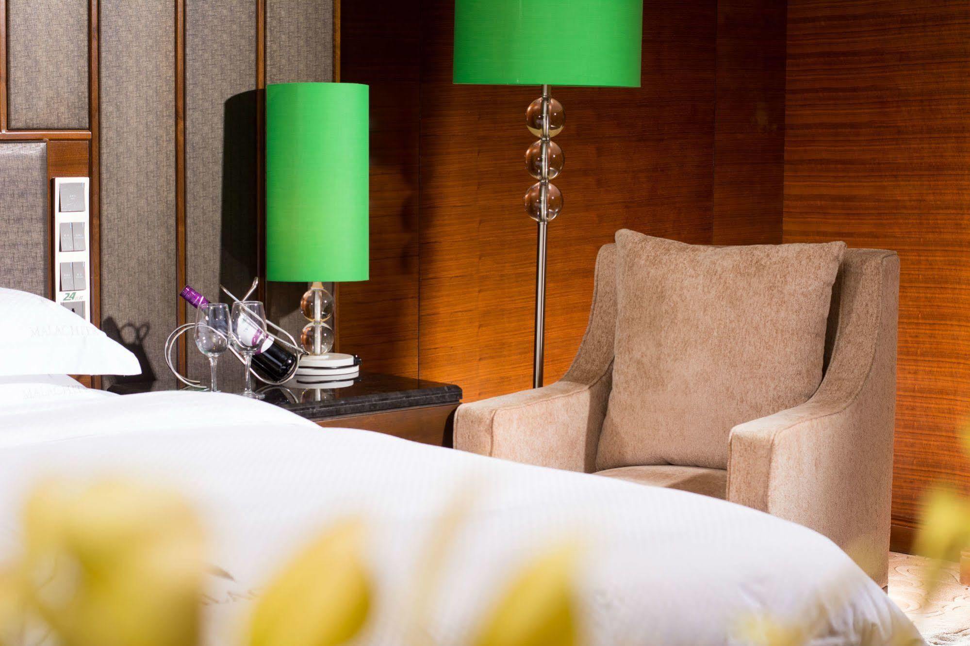 Malachite Hotel Dongguan Dongguan  Dış mekan fotoğraf